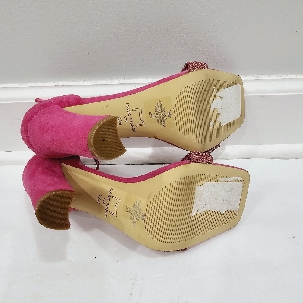 NEW Marc Fisher LTD Angelo Pink Sandals - Picture 4 of 6